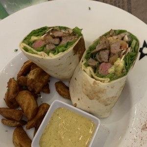 Wrap de Filetes de Res con Salsa de Curry
