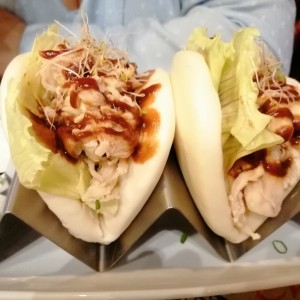 Baos con pollo