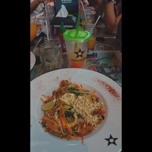 Phad Thai de Mariscos