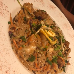 Pad thai de mariscos