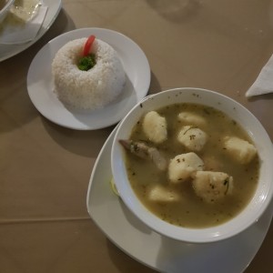 sancocho de gallina