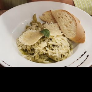 Pastas penne al pesto