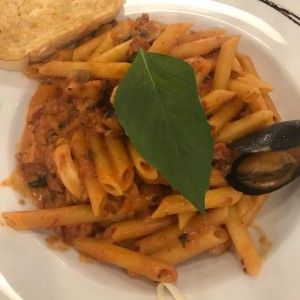 Pasta Aglio Rosso