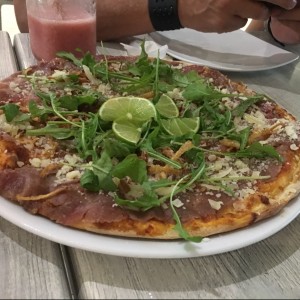 pizza carpaccio de res 