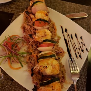 brochetas de langostinos