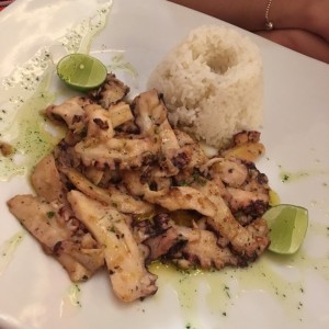 Pulpo al ajillo