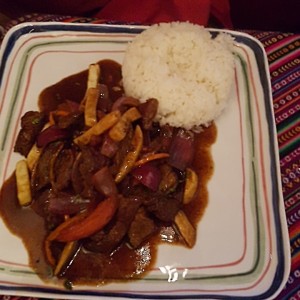 lomo saltado