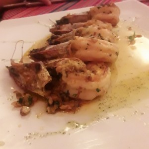 Langostino al ajillo