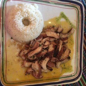 Pulpo al Ajillo