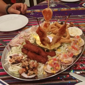 Picada de mariscos