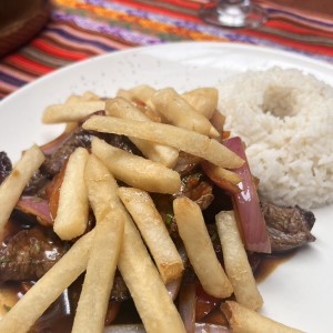 Lomo Saltado