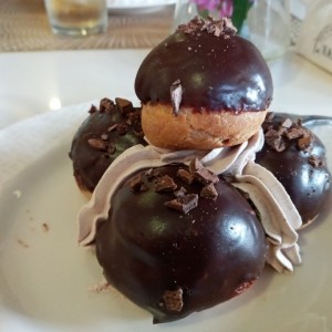 Profiterol