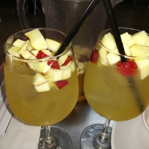 Sangria blanca