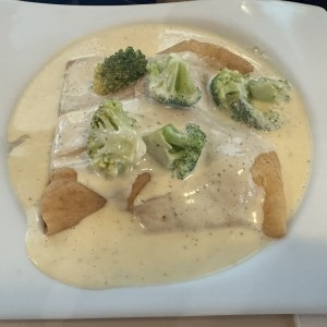 Crepe de pollo con brocoli