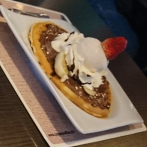 waffles nutella /helado vainilla 