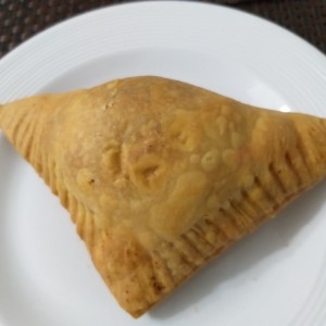 Empanada Chilena de Pollo