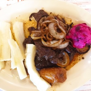 Desayuno - Bistec Encebollado