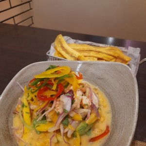 CEVICHE PERUANO FUSIÓN DE CAMARÓN