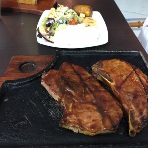 chuletas ahumada en salsa barbacoa