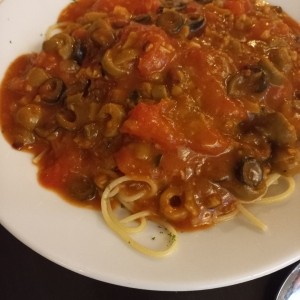 Pasta a la Puttanesca