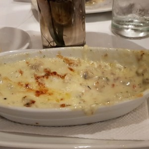 Almejas Gratinadas