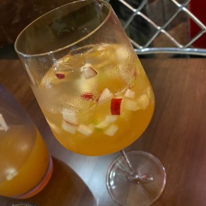 Sangria blanca