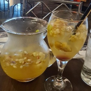 1/2 JARRA DE SANGRIA