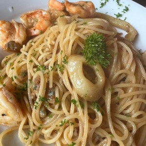 Pasta con mariscos