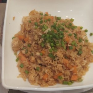 Arroces - Yakimeshi de pollo