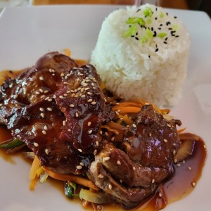 Filete de Res Teriyaki