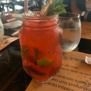 Mojito de frutos rojos