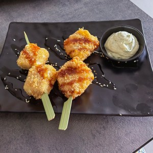 Brochetas de Queso ~ $6.95