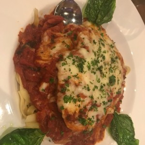 pasta con pollo y peperoni