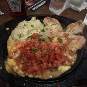 Sizzling Chicken n Shrimp