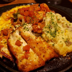 Cajun Slizzing Chicken & Shrimp