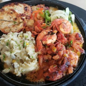 sizzling chicken and shrimp