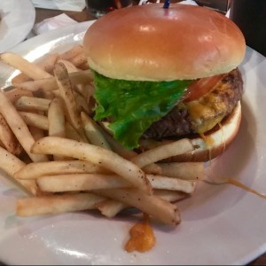 Fridays Chesse Burger 