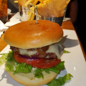 Mushroom Onion Swiss Burguer