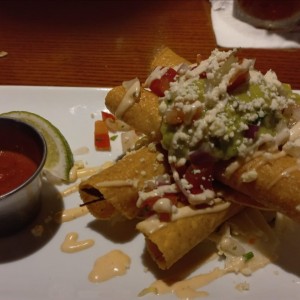 Taquitos de pollo