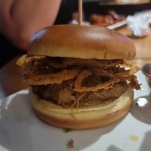 pulled pork sandwich