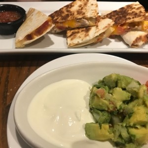 quesadillas de pollo