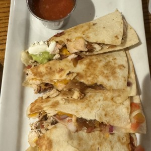 Appetizers - GRILLED CHICKEN QUESADILLAS