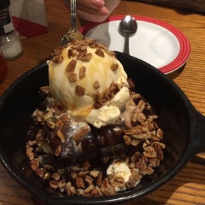 Brownie con Helado