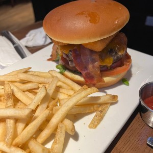 Fridays Bacon Cheeseburger