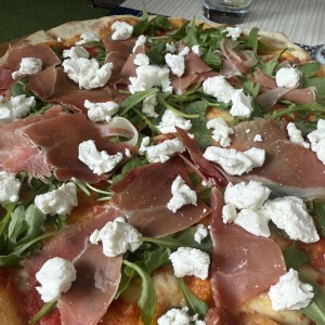 Pizzas - Pizza Capricciosa 12