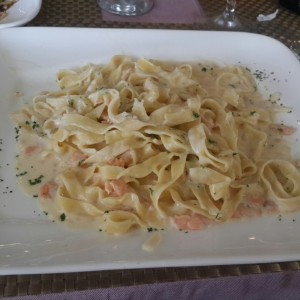 Spaguetti Salmon