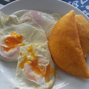 Tortillas con Huevo fritos