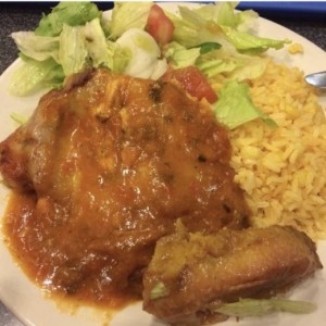 Pollo guisado