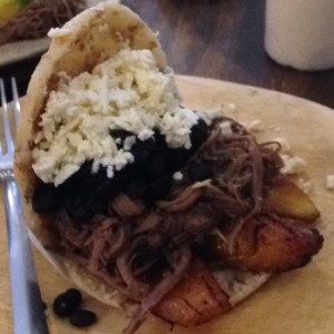 arepa, de chicharron, pabellon