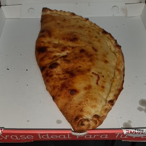 CALZONE - CALZONE